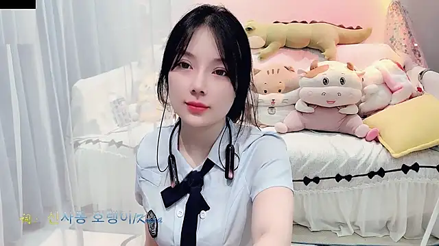 AKiKi711 online show from September 26, 4:22 pm