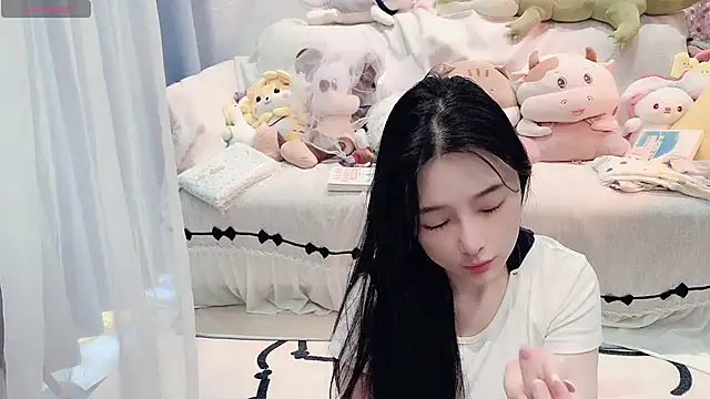 AKiKi711 online show from April 22, 4:48 am