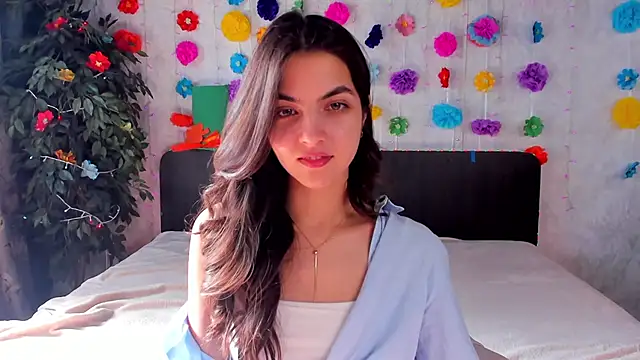 Milana Crystal  online show from March 18, 8:14 am