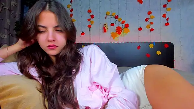 Milana Crystal  online show from October 26, 8:09 am