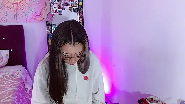 squirt charlott online show from November 15, 6:15 pm