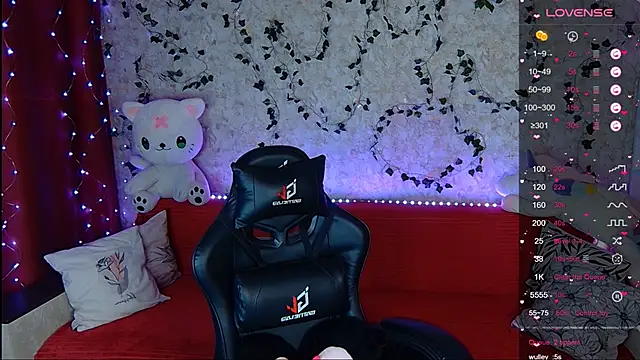 Sidney blush online show from December 28, 7:00 am