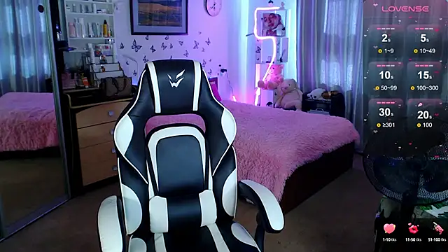 Sidney blush online show from September 15, 6:24 am