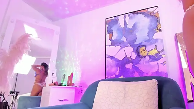 Danna Ramiirez online show from February 10, 7:07 pm