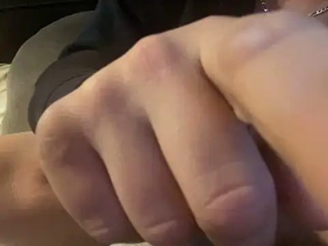 kiksnap-meistro5 online show from December 20, 9:27 am