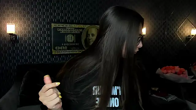 Snapshot of _extraterrestrial_ chatting on October 2, 6:37 pm  extraterrestrial  online show from October 2, 6:37 pm