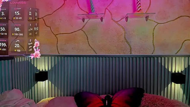 Snapshot of Cori_Paige chatting on March 17, 11:53 am Cori Paige online show from March 17, 11:53 am