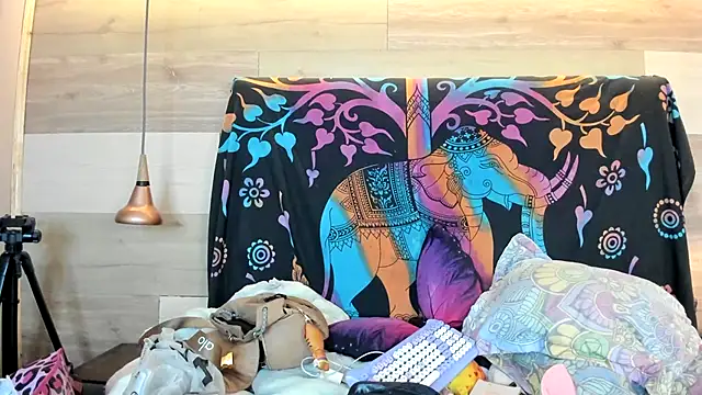 Snapshot of Cori_Paige chatting on September 17, 4:03 am Cori Paige online show from September 17, 4:03 am