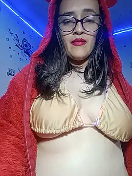 Snapshot of anndreapds chatting on May 8, 11:43 pm anndreapds online show from May 8, 11:43 pm