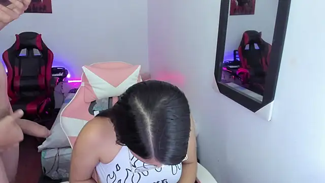 jessi and boy online show from January 12, 11:10 pm