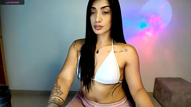 Dannawells online show from March 29, 11:05 pm