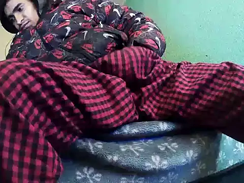 andrescaraballo online show from September 12, 9:48 pm