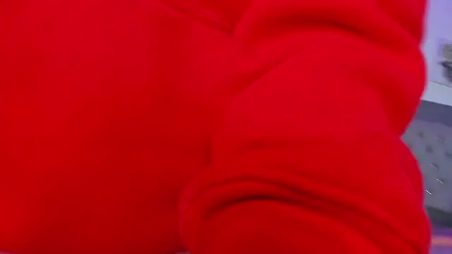 Kylie2211 online show from January 31, 3:09 am