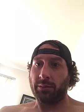 Snapshot of sirchubster chatting on March 3, 9:59 pm sirchubster online show from March 3, 9:59 pm