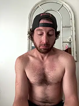 Snapshot of sirchubster chatting on March 7, 8:00 pm sirchubster online show from March 7, 8:00 pm