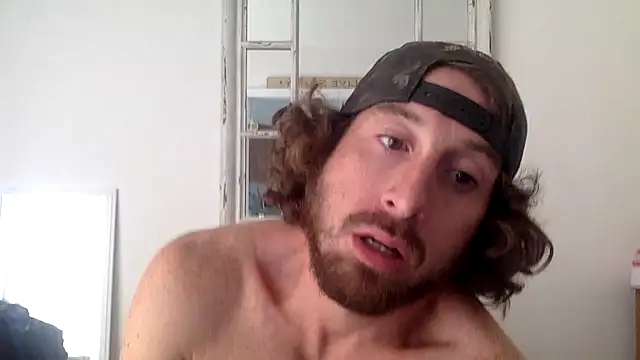 Snapshot of sirchubster chatting on October 14, 9:04 pm sirchubster online show from October 14, 9:04 pm