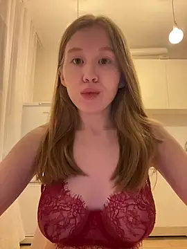 Eva Weyne online show from February 7, 8:23 pm