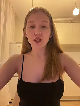 Eva Weyne online show from February 23, 8:17 pm