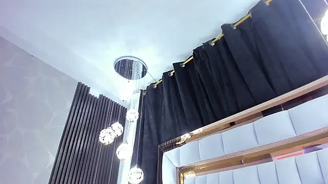 SarayRoyse online show from October 5, 7:34 pm