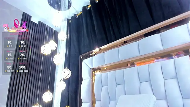 Snapshot of SarayRoyse chatting on November 10, 7:35 pm SarayRoyse online show from November 10, 7:35 pm