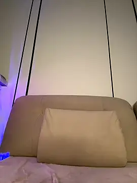 Sweet  Milly online show from November 9, 5:00 pm