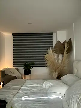 Snapshot of Brunettexio chatting on September 25, 11:41 pm Brunettexio online show from September 25, 11:41 pm