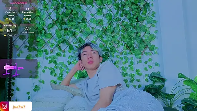 Levii Ackermann online show from October 8, 1:53 pm