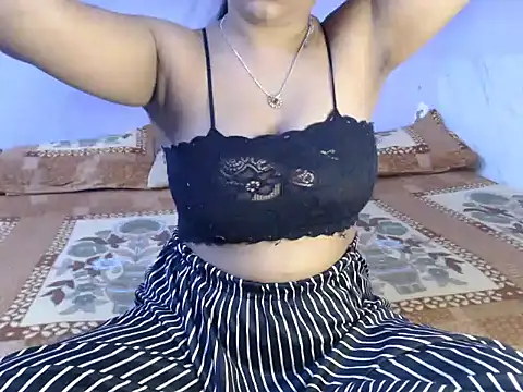 Snapshot of Freya_nia chatting on December 24, 9:39 am Freya nia online show from December 24, 9:39 am