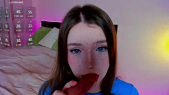 lexxxxxxi online show from October 29, 6:31 pm