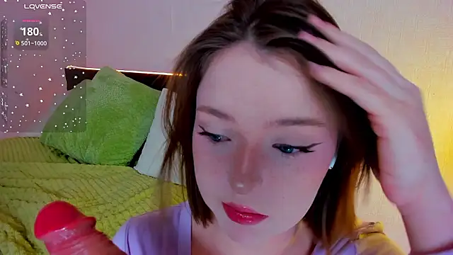 lexxxxxxi online show from February 8, 6:44 pm