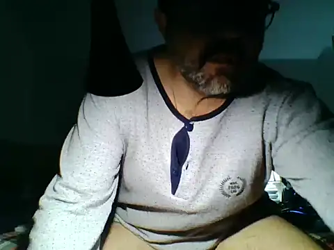 Snapshot of jabaclent chatting on May 11, 8:06 pm jabaclent online show from May 11, 8:06 pm