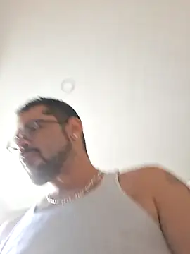 Zander823 online show from February 11, 3:28 pm