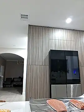 Zander823 online show from February 17, 1:02 am