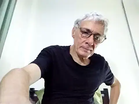 BIGUNCUTHARDCOCK online show from March 14, 1:57 pm