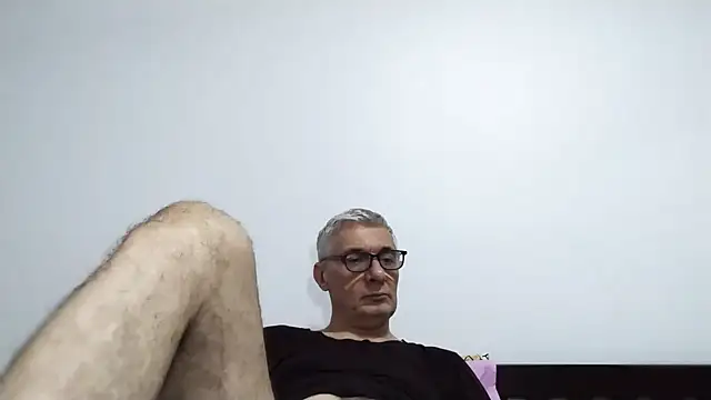 BIGUNCUTHARDCOCK online show from March 19, 2:15 am