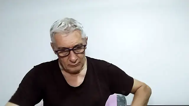 BIGUNCUTHARDCOCK online show from April 20, 12:57 am