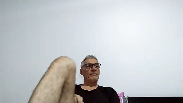 BIGUNCUTHARDCOCK online show from April 21, 2:04 am