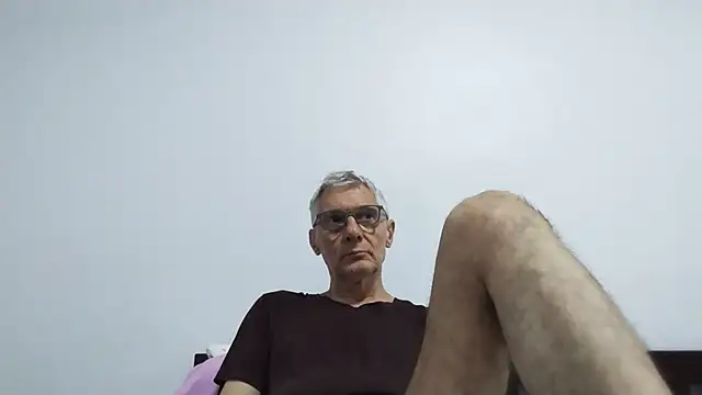 Snapshot of BIGUNCUTHARDCOCK chatting on July 20, 11:51 pm BIGUNCUTHARDCOCK online show from July 20, 11:51 pm