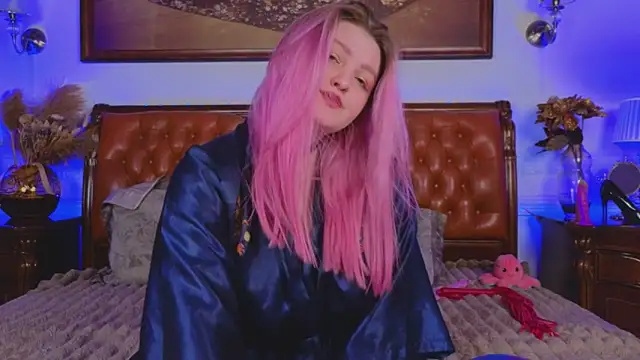 Unholy Lady online show from March 10, 9:53 am