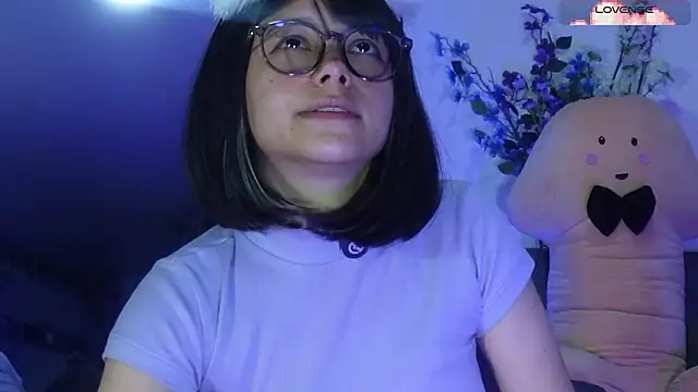 loIijanne online show from March 17, 11:52 pm