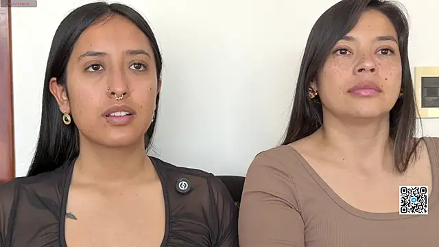 2SummerLove1 online show from April 23, 6:43 pm