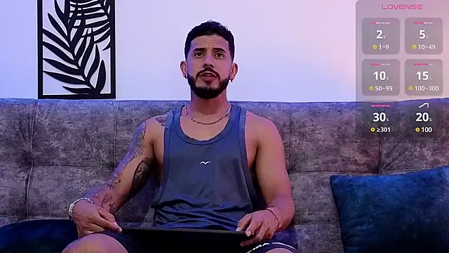 Bruno Mattos online show from December 9, 11:45 pm