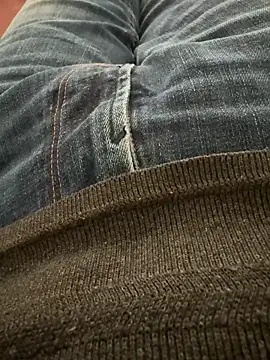 Snapshot of spanner91111 chatting on February 1, 12:37 pm spanner91111 online show from February 1, 12:37 pm