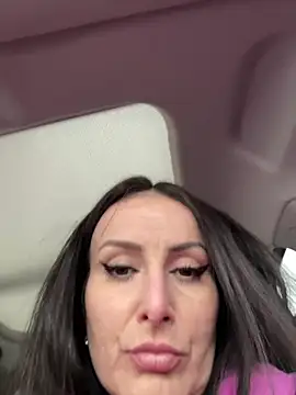  AHHA  online show from February 9, 6:33 am