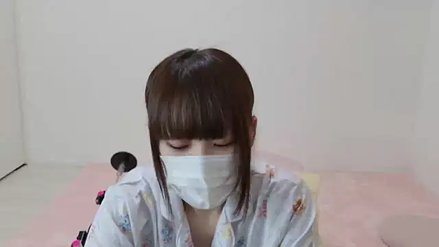 hi---chan- online show from September 10, 6:08 pm