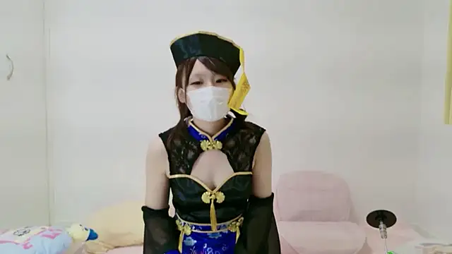 hi---chan- online show from October 31, 1:45 pm