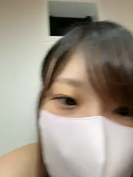 Snapshot of hi---chan- chatting on July 1, 8:08 pm hi---chan- online show from July 1, 8:08 pm
