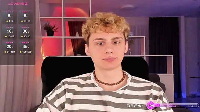 Snapshot of sunnyburn_boy chatting on December 2, 5:15 pm sunnyburn boy online show from December 2, 5:15 pm