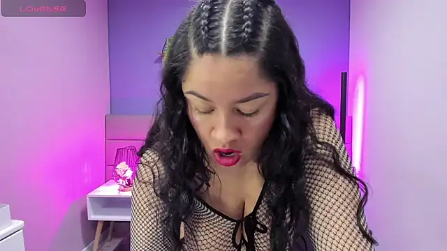 Snapshot of Alicebrooks_ chatting on December 30, 12:09 pm Alicebrooks online show from December 30, 12:09 pm