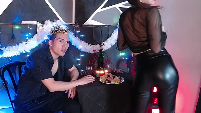  Tattoo Couple online show from December 24, 12:55 am